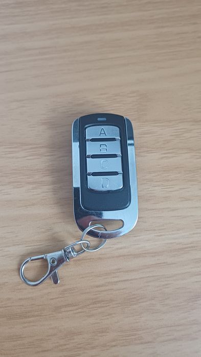 Pilot do bramy samokopiujący 280-868 MHz