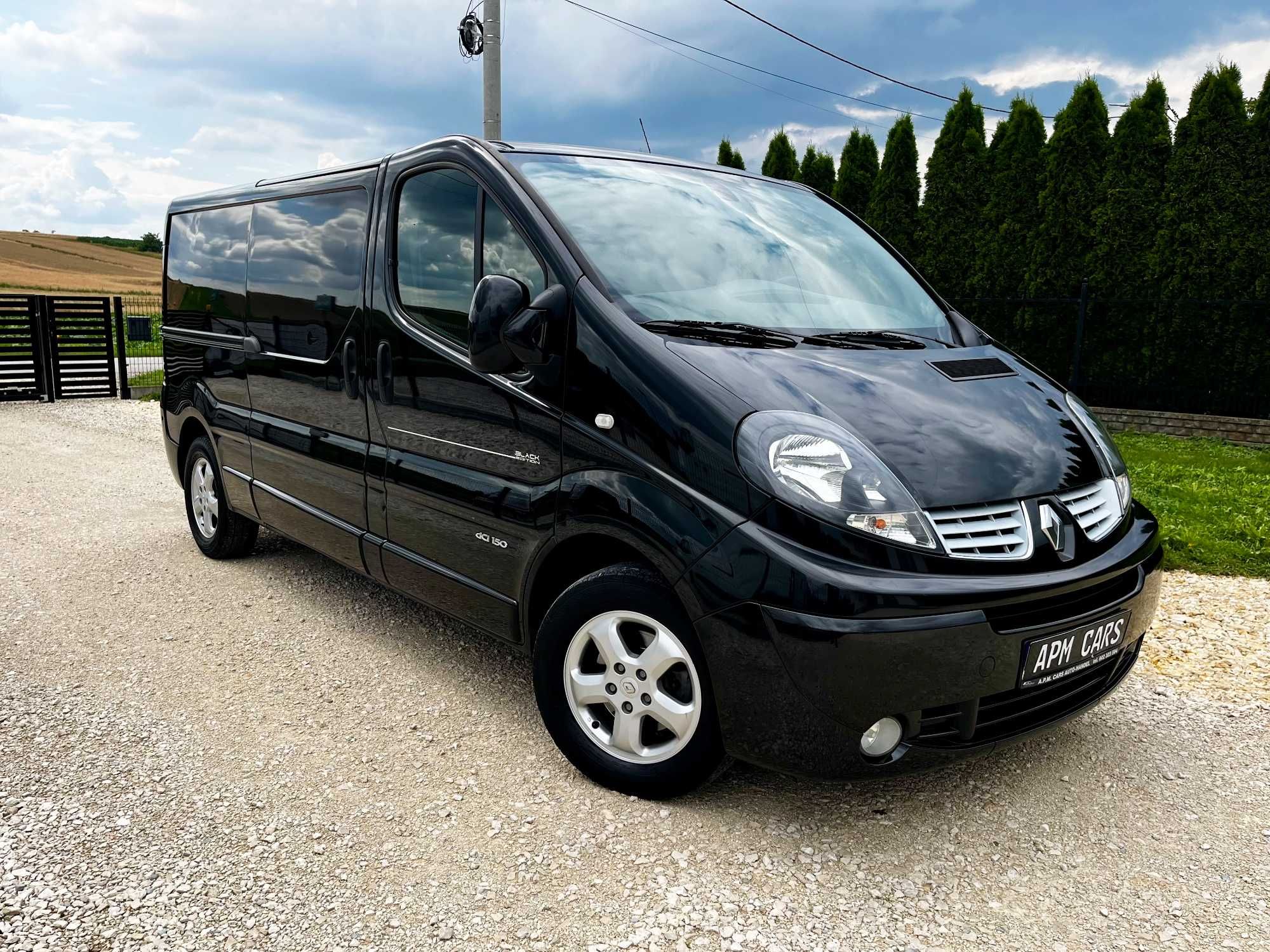 Renault Trafic 2,5 / Long / Black Edition