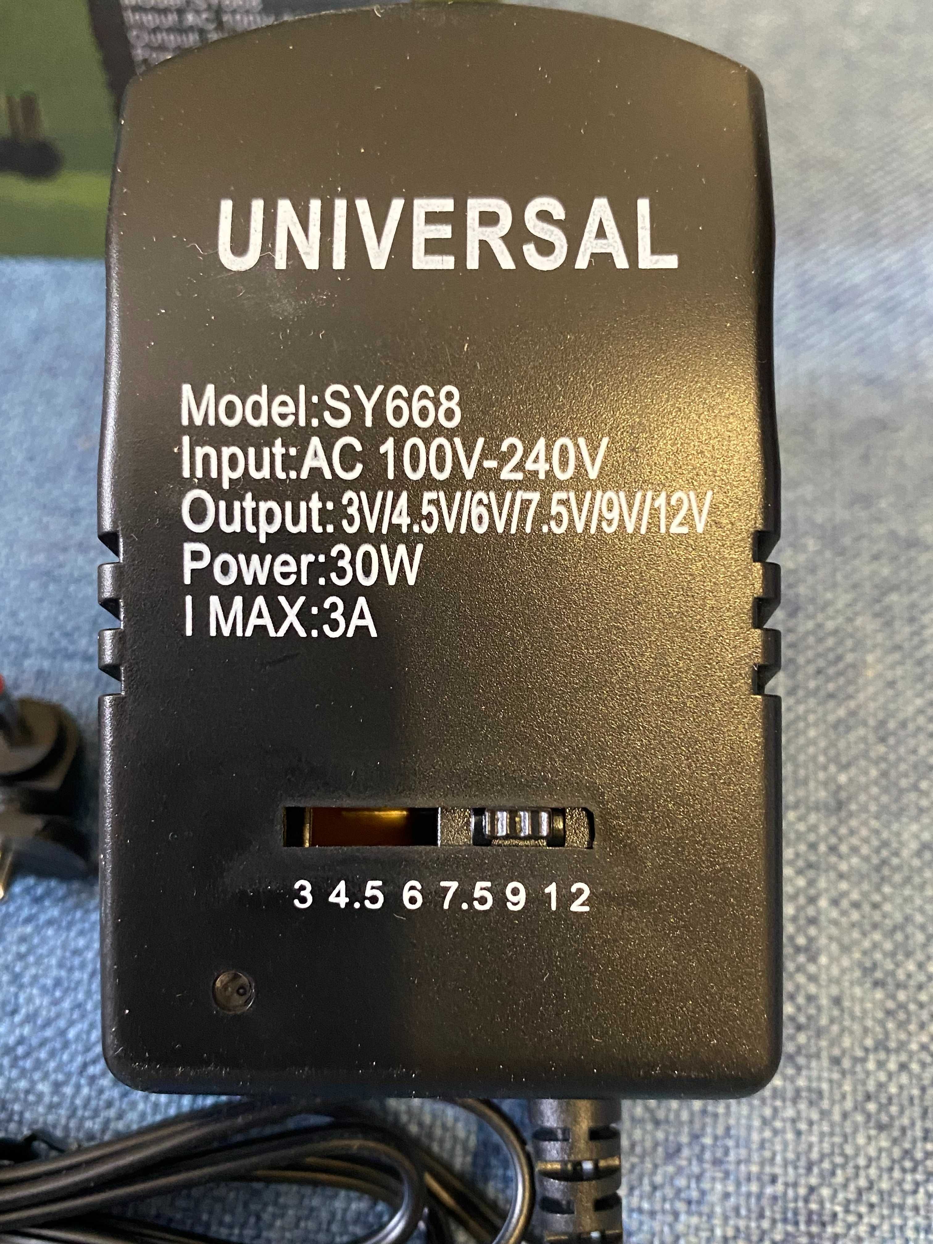 Универсальный блок питания Remote YC 668, 2.5А, 30Вт c переходниками