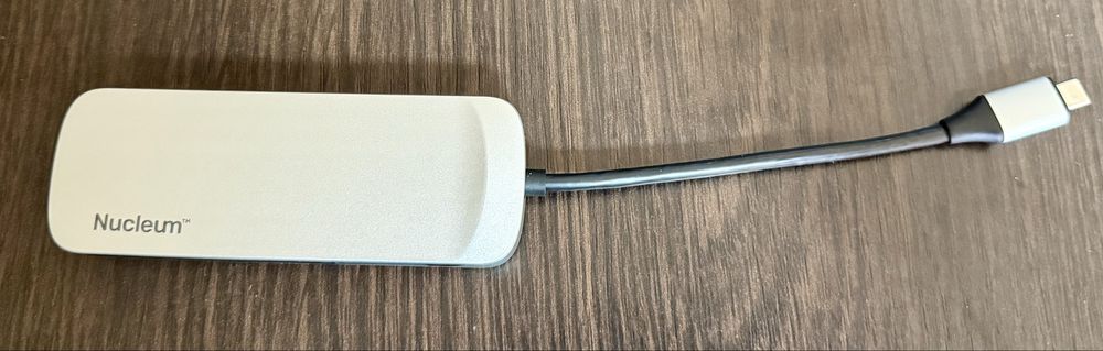 USB-хаб Kingston Nucleum USB 3.1 Type-C