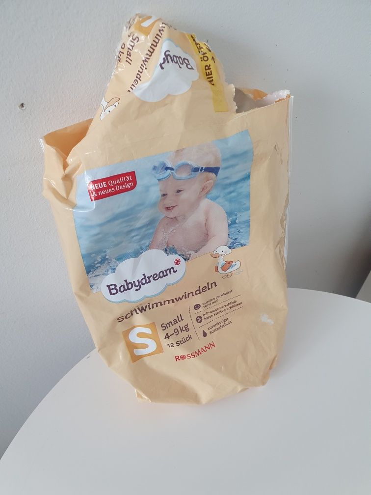Pieluszki do Pływania BabyDream 4-9kg 4 sztuki. Pieluchy do wody.
