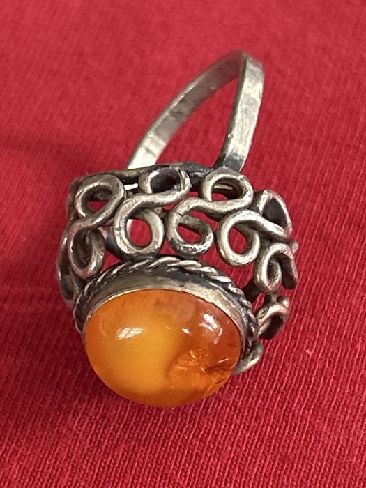 Pierścionek PRL MET