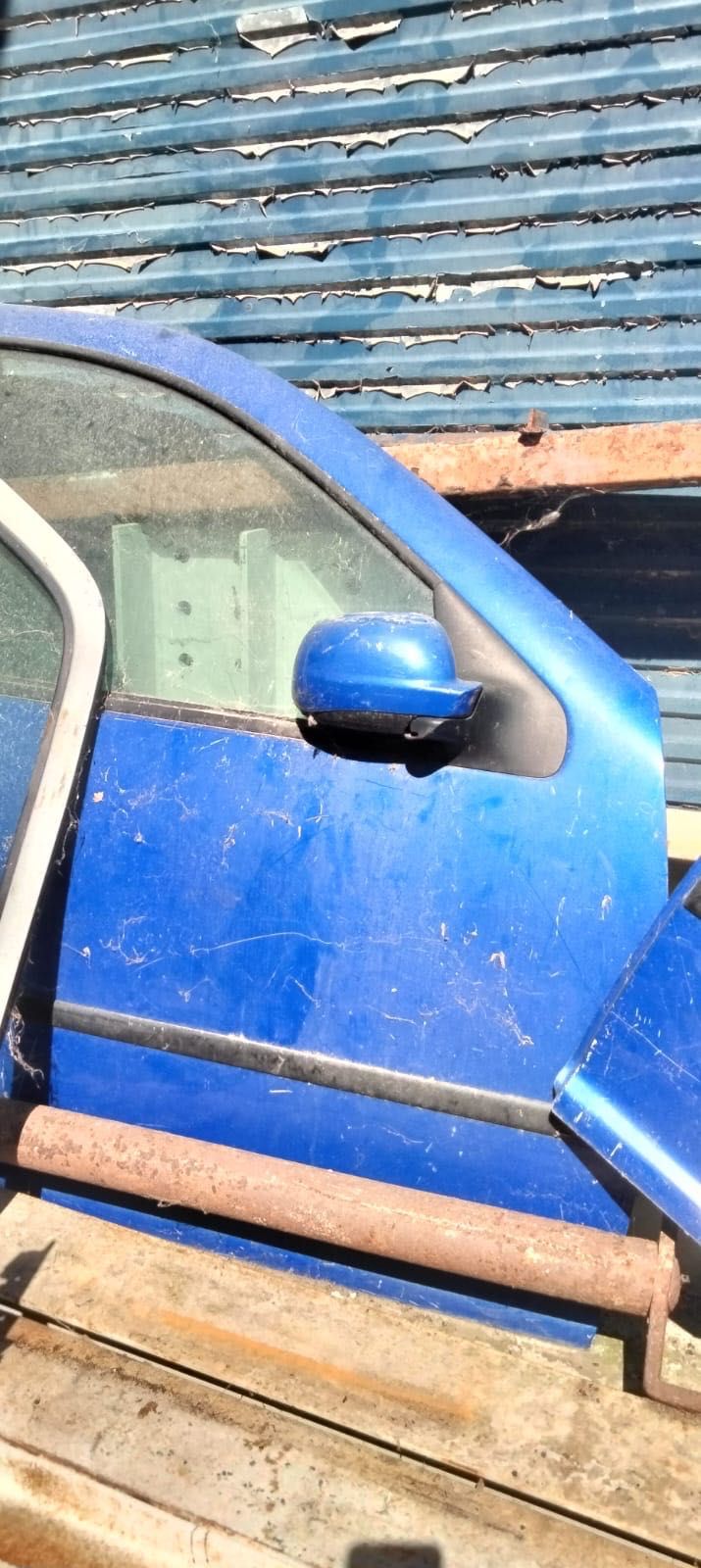 4 Portas VW Golf 4