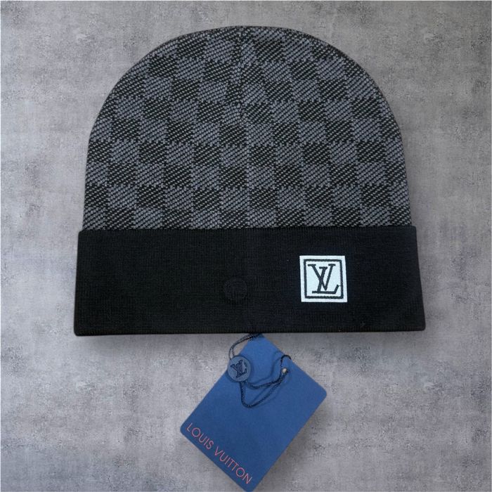 Louis Vuitton czapka jasnoszara