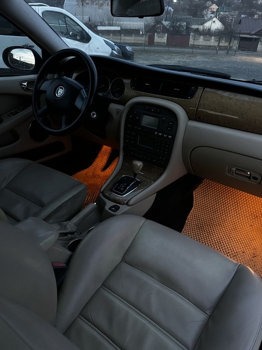 Jaguar x type,  2.1  автомат