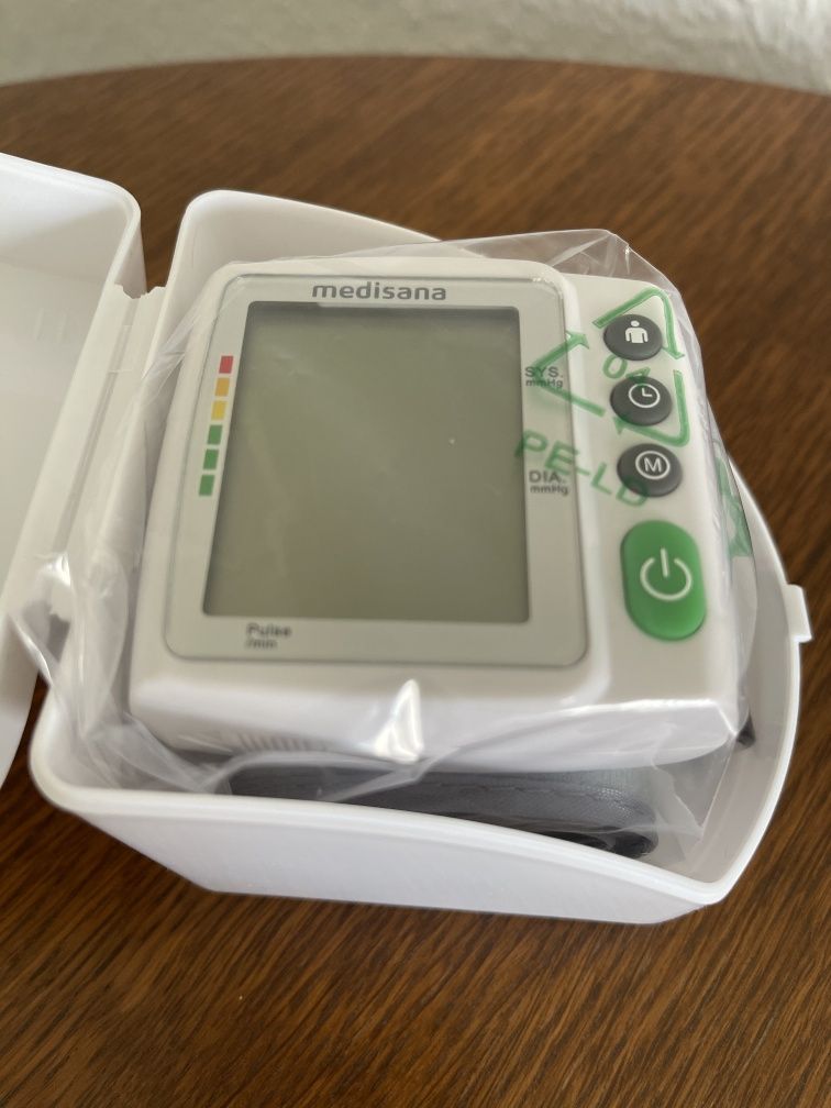 Автоматичний Тонометр Medisana BW 315 Blood Pressure Monitor (зап'ястя