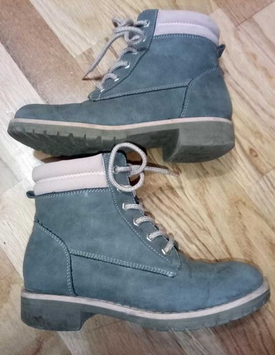 Ботинки на девочку Venice 34р нубук