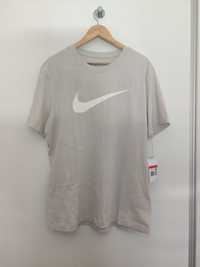 2 T shirt da Nike tamanho L