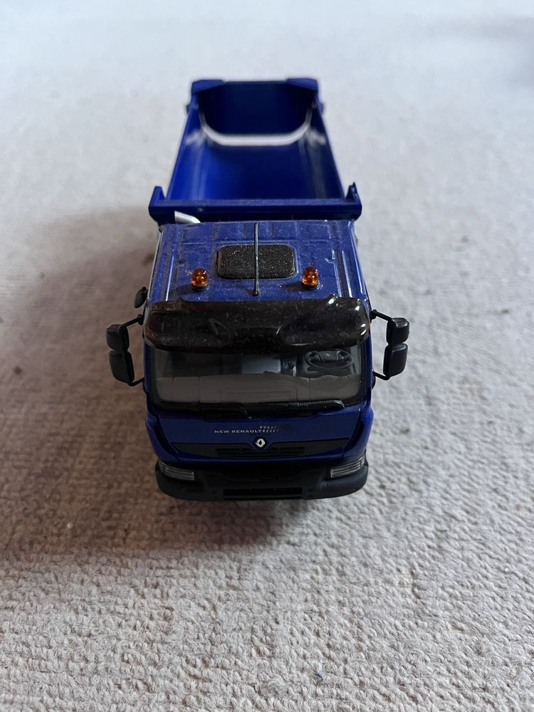 Model Renault Kerax 1:43