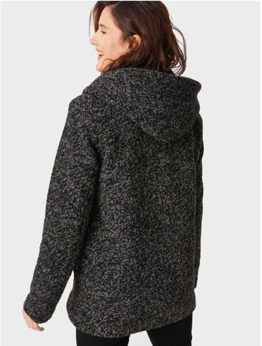 Стильне та елегантне пальто