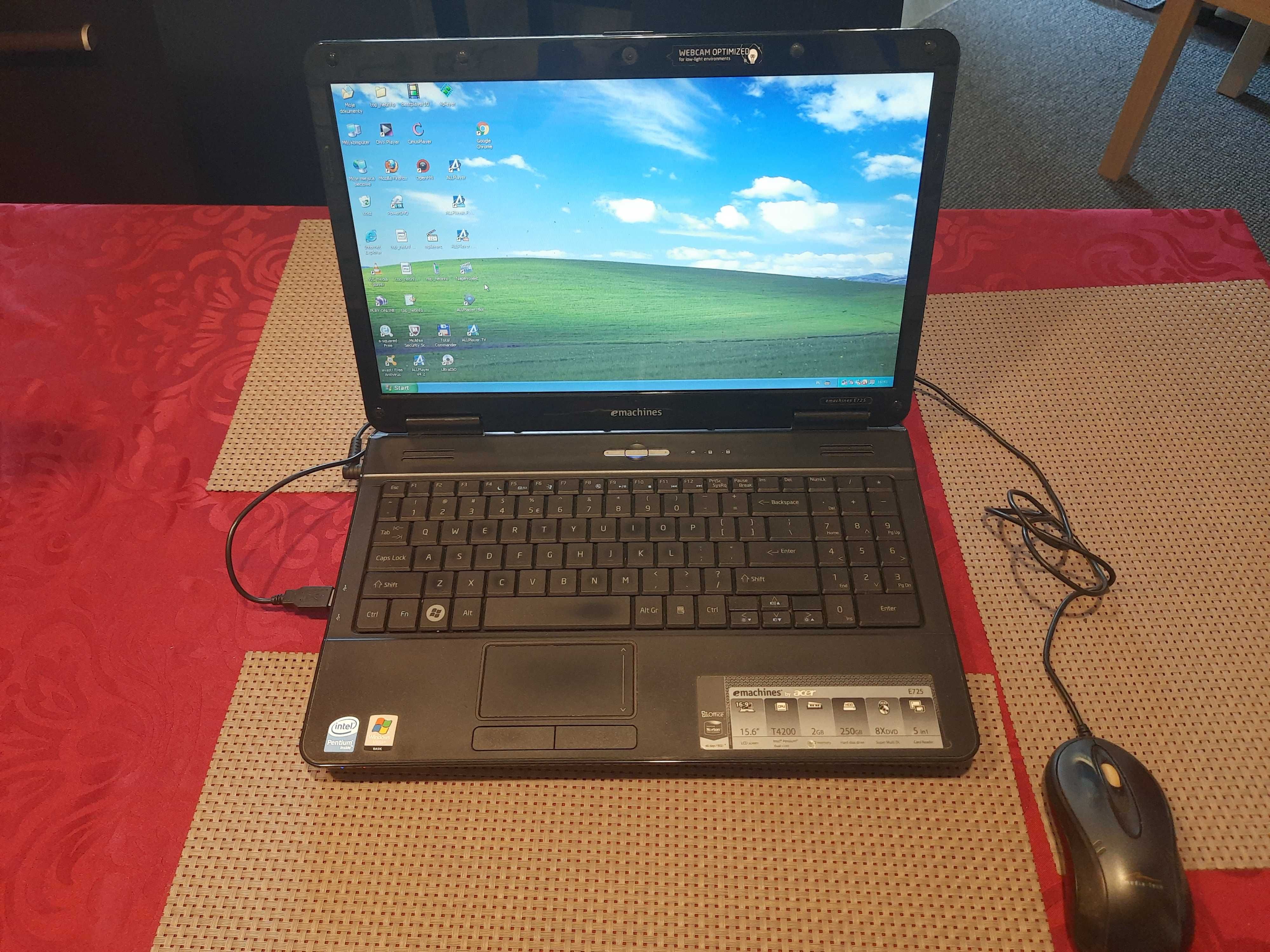 Toruń Laptop Acer Emachines E725