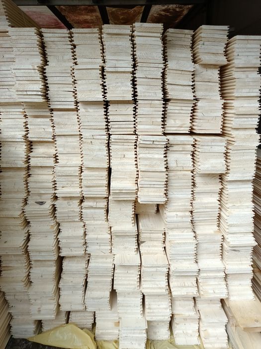 Deska elewacyjna,podłoga,boazeria,kantówki,deska tarasowa,deski,listwy