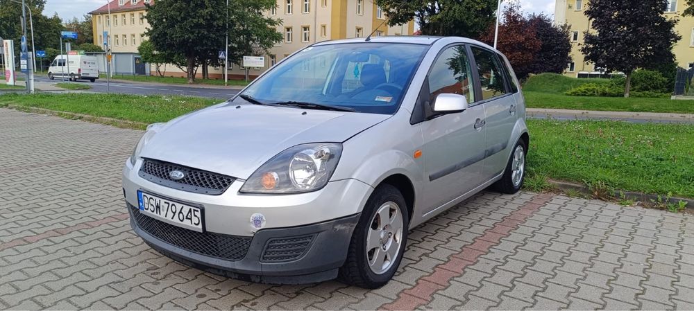 Ford Fiesta 1.4 Diesel 2006r Zarejestrowana Na zimowkach Opłacona