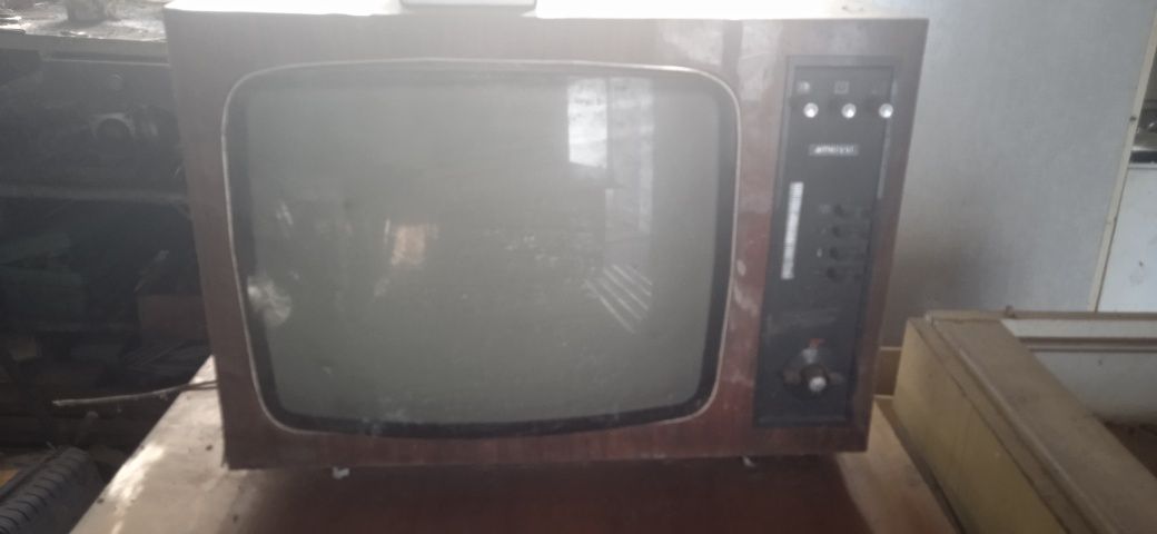 Telewizor ametyst