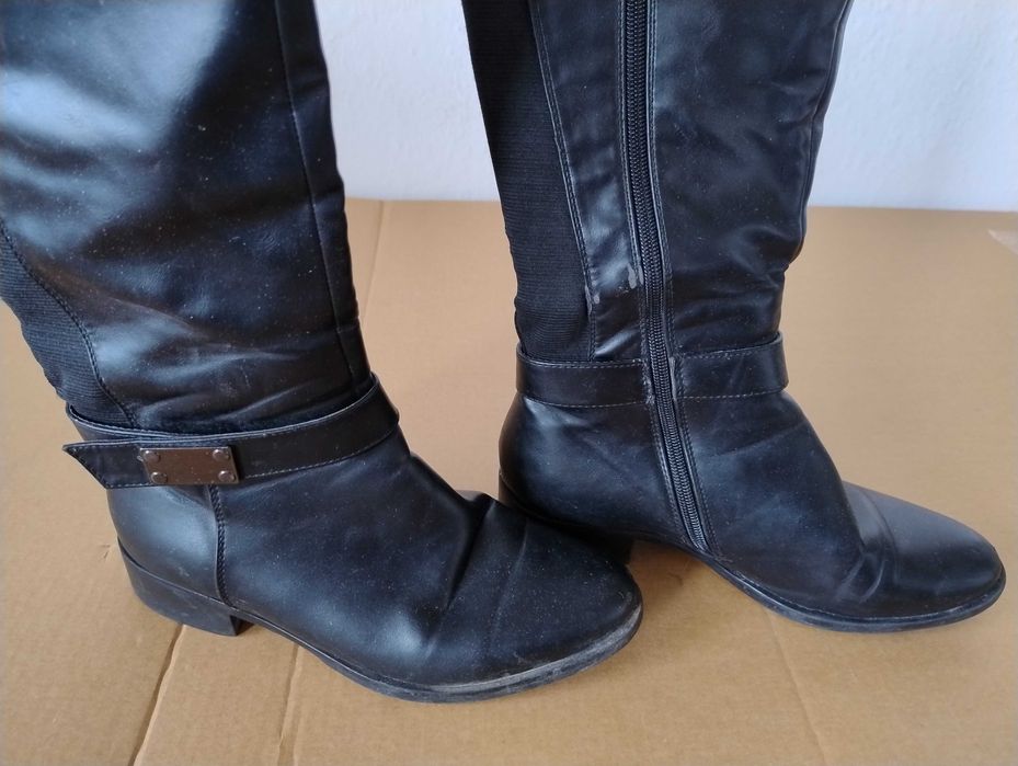 Botki kozaki czółenka adidasy sneakersy sztylbety pantofle mokasyny