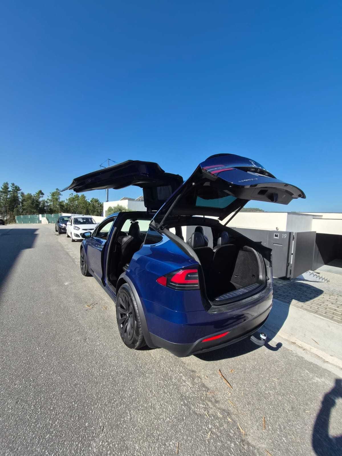Tesla Model X 100D Long Range Dual Motor