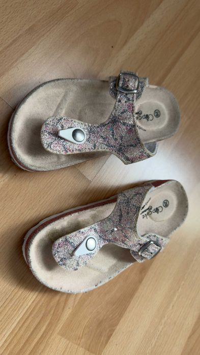 Buty japonki firmy Cupcake rozmiar 29