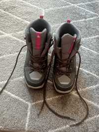 Buty trekkingowe Quechua r.36