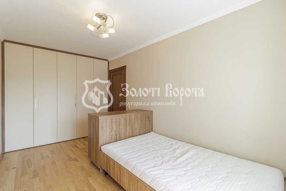 Квартира, 2к. Євроремонт. Грекова, 15а, Сирець, Шевченківський район