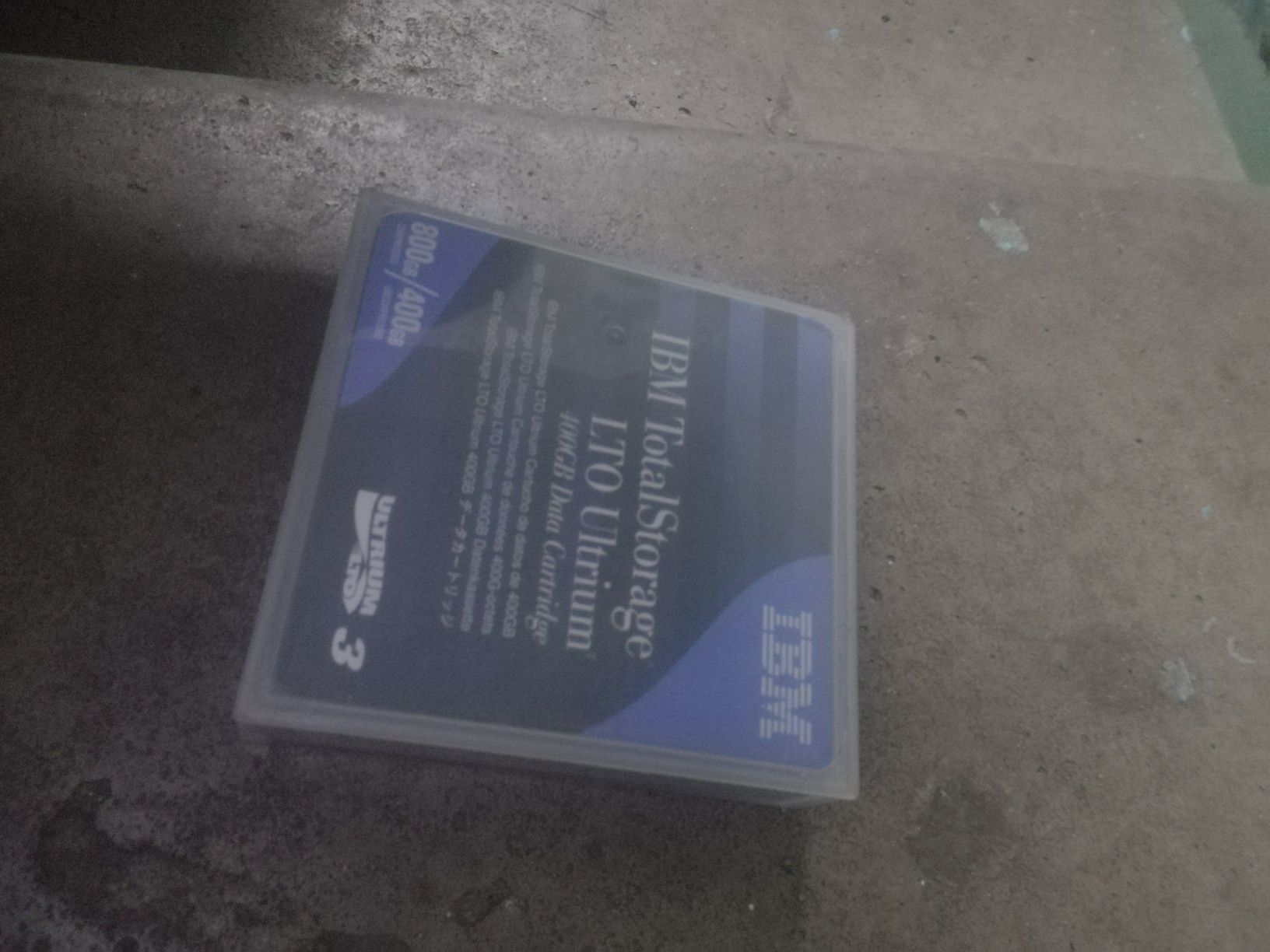 Картридж данных IBM LTO Ultrium 3 Tape 400/800 ГБ — 24R192