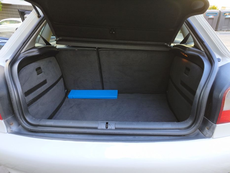 Audi A3 1.6 GPL 2002 Nacional 5 Portas