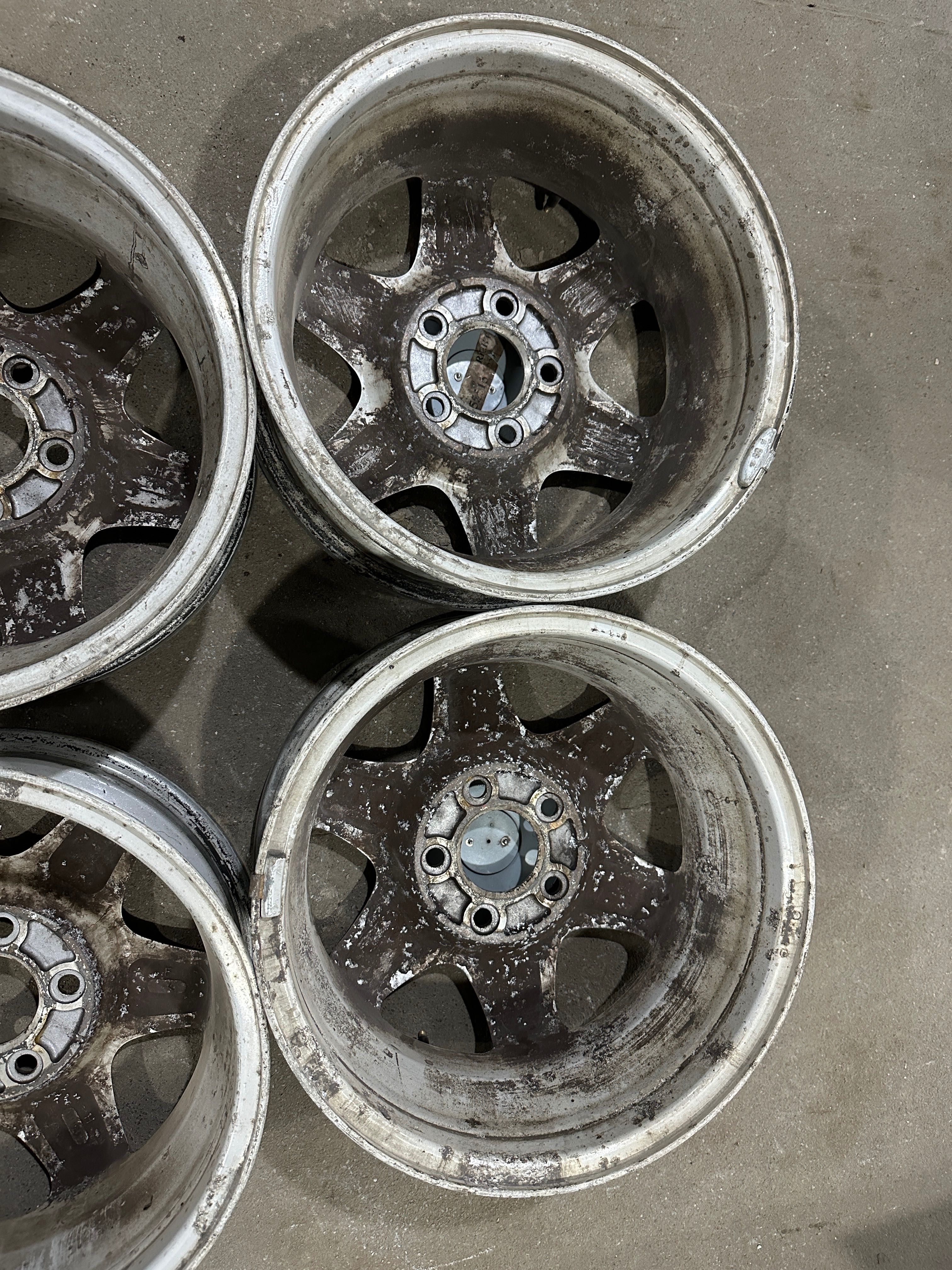 Диски легкосплавные R15 Opel Sintra 6Jx15 5x115 ET52 d70.2