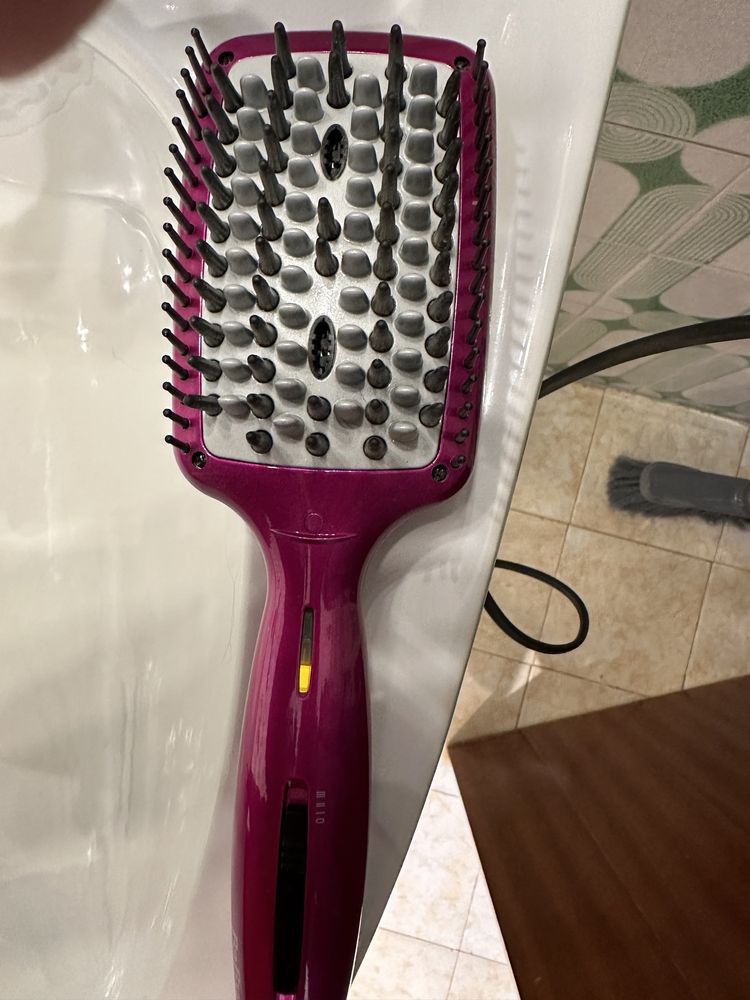 Escova alisadora BaByliss Liss Brush 3D