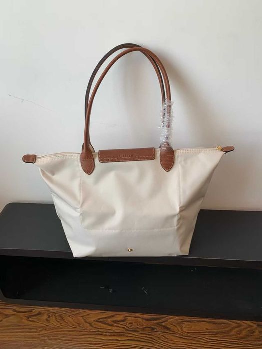 Longchamp, wspaniała torebka z jakością i modą!