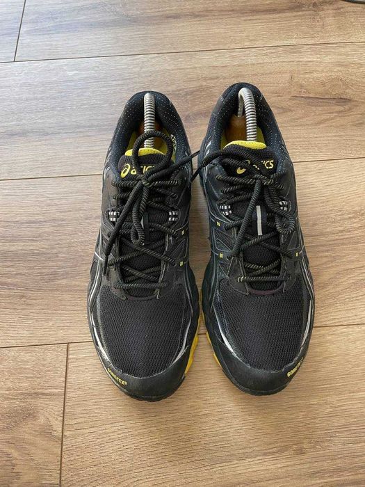 Чоловічі кросівки фірми asics gel-naganni gore-tex оригінал