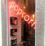 Luminoso Popcorn – Ideal para decoração e destaque!