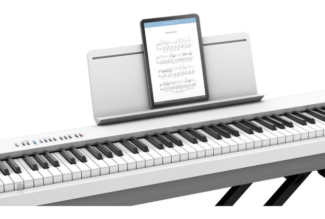 Przenośne cyfrowe pianino ROLAND FP-30X WH