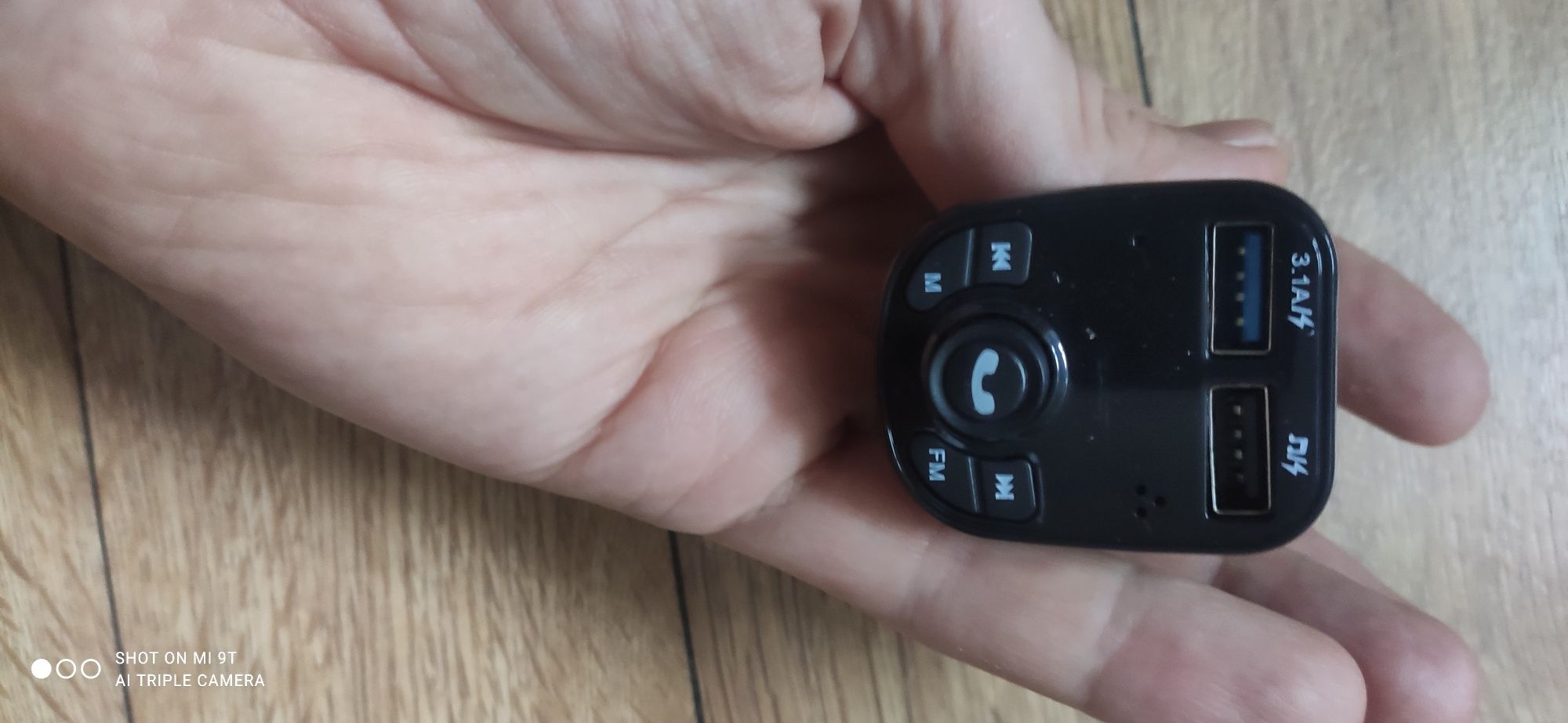 FM Bluetooth трансмиттер зарядка