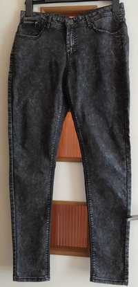NOWE spodnie damskie czarne skinny firmy C&A z serii Yessica R - 40