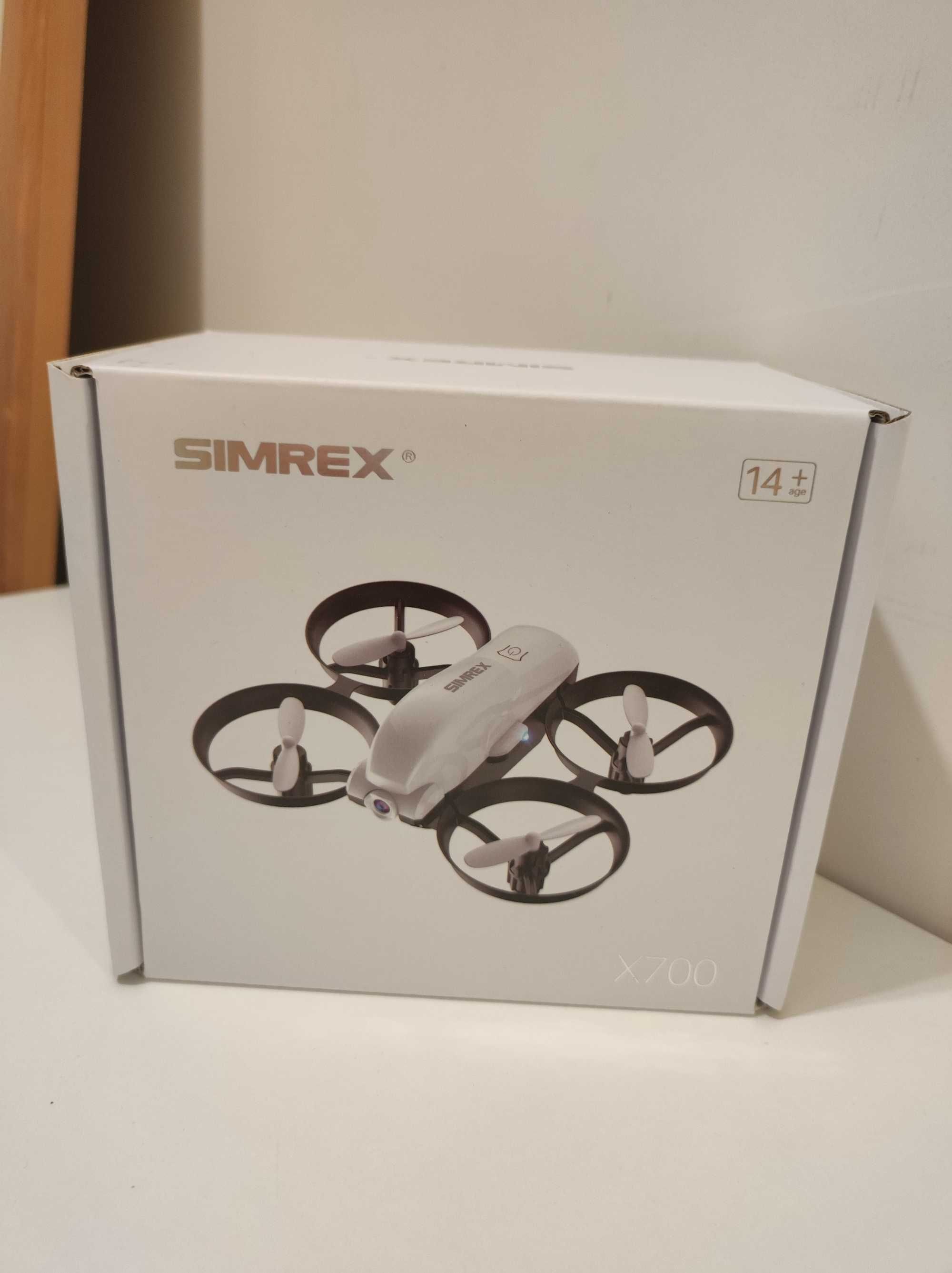 Dron SIMREX X700 kamera 720P, 2 baterie