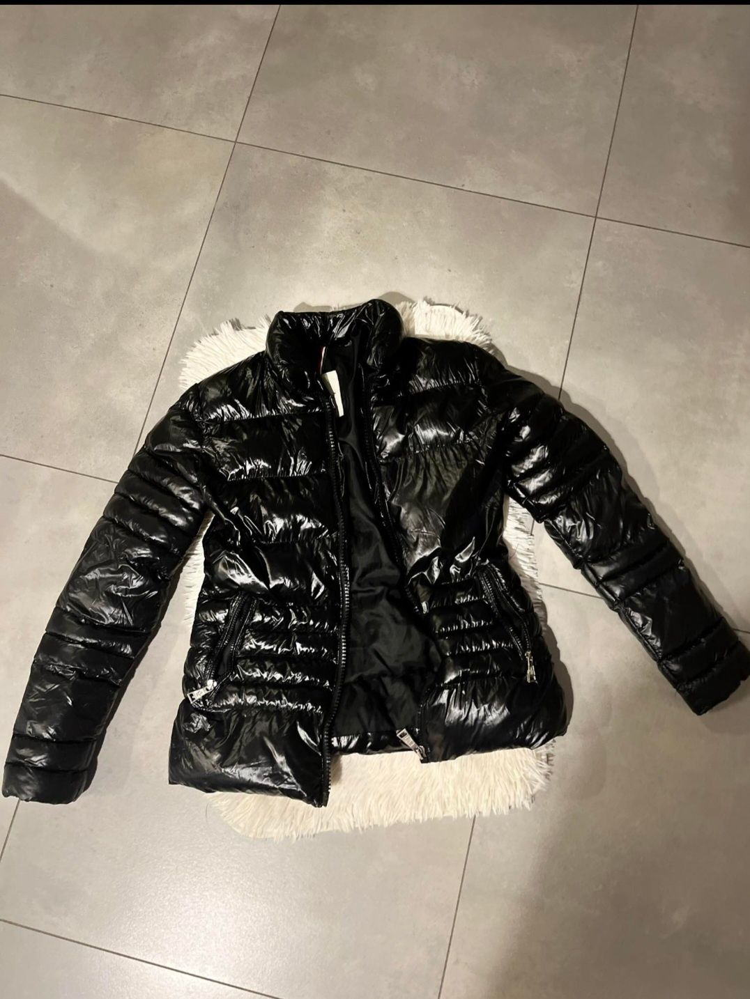 Kurtka Moncler damska rozmiar s  36