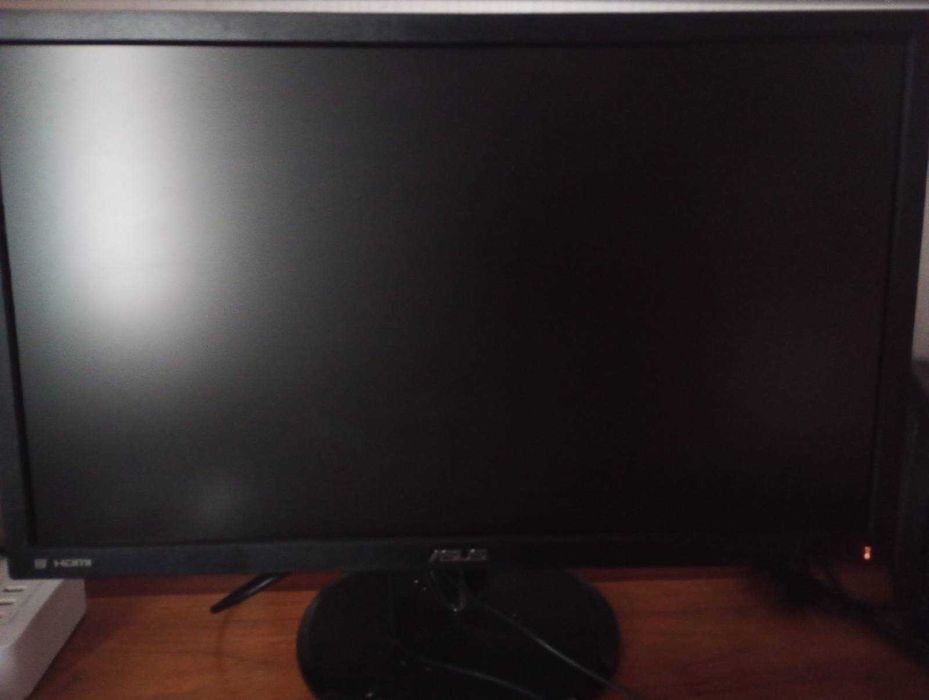 Monitor ASUS VE248H 24" Full HD (1920x1080)