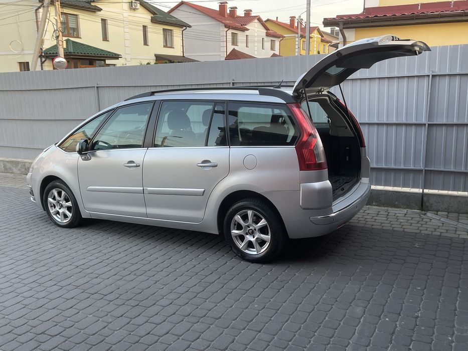 Ситроен гранд пікассо С4 -2011 рік