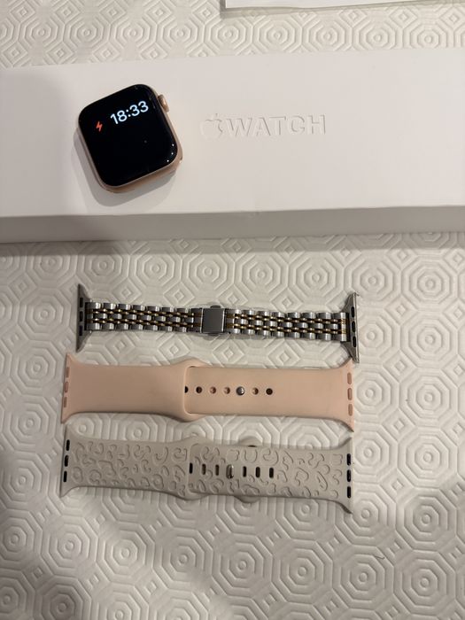 Apple watch 6 - 44 mm rose gold