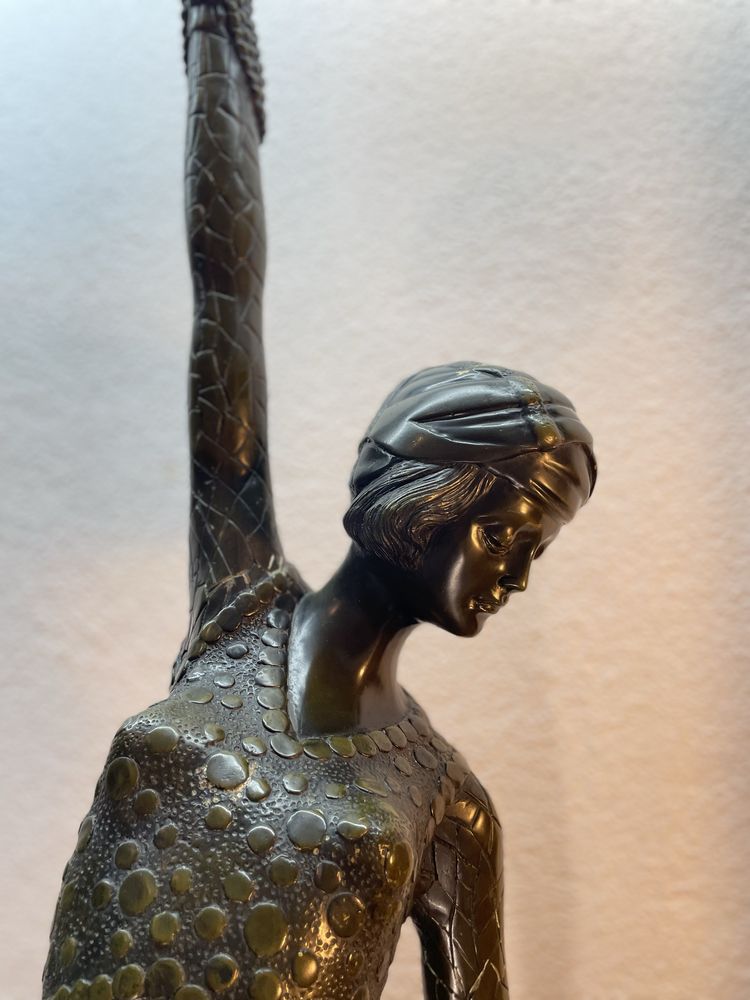 Replica em bronze de original de Demetre Haralamb Chiparus com 126 cm