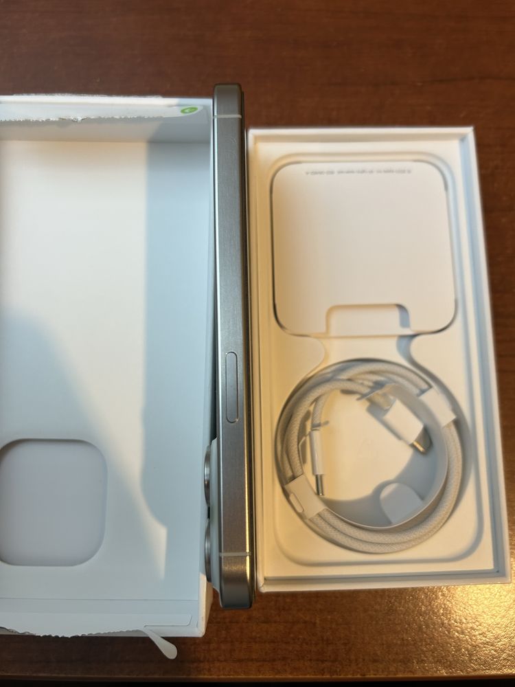 Iphone 15 PRO 128GB STAN JAK NOWY! Dowód zakupu!