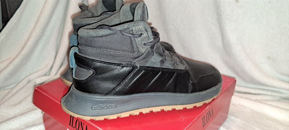 Кросівки Adidas теплі