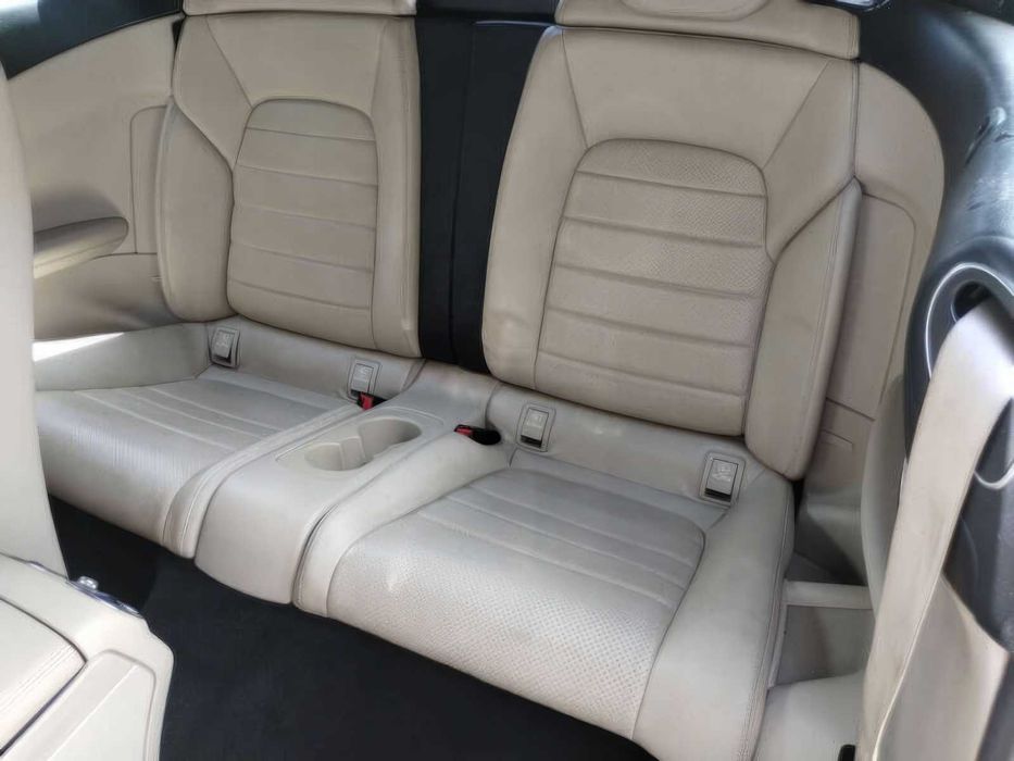 Mercedes-Benz C-Class C 300      2019
