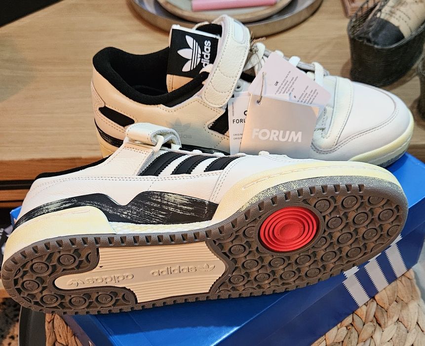 Ténis novos a estrear na caixa ADIDAS Forum 84 AEC, 43 1/3 Europeu