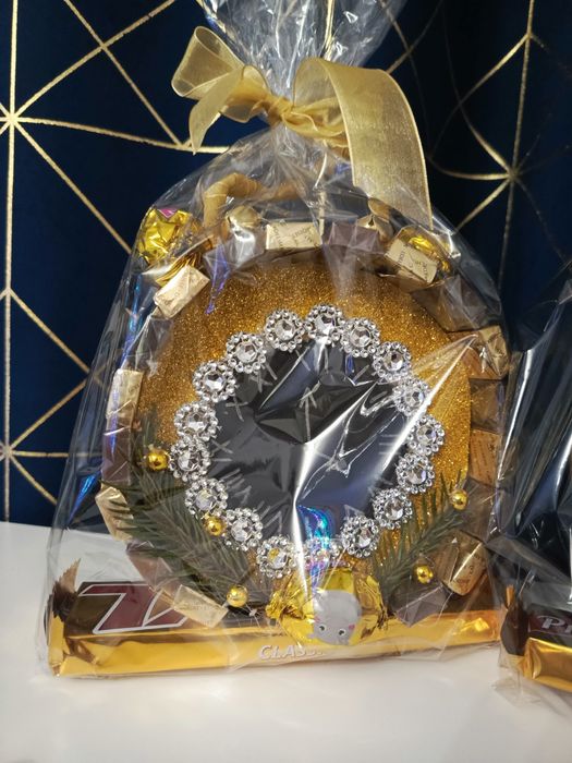 Prezent  słodki czekoladki urodziny upominek okazja