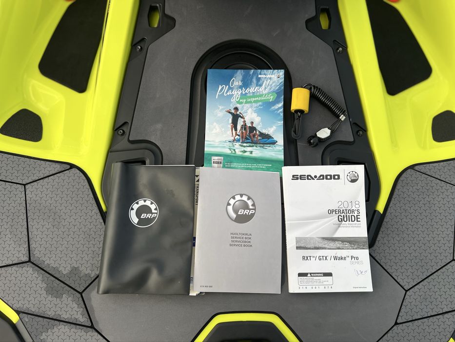 Skuter wodny Seadoo Sea doo RXT 300 RS Audio 2018 91h IBR