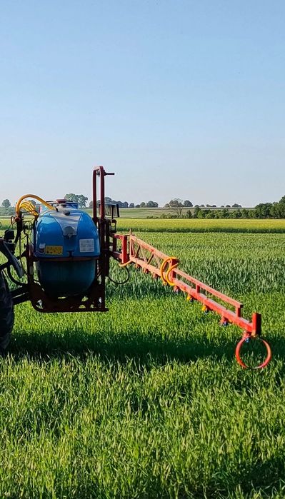 Biardzki polowy zawieszany  Sprzedam opryskiwacz, rozsiewacz, agregat