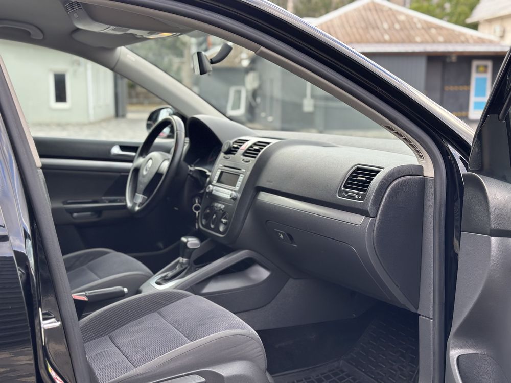 VW Golf 2007 1.4 АВТОМАТ