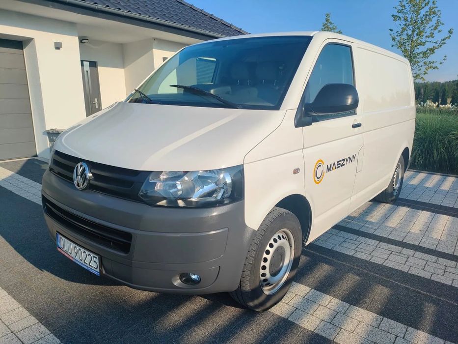 Volkswagen T5 BLASZAK  Samochód serwisowy zabudowa Sortimo warsztat