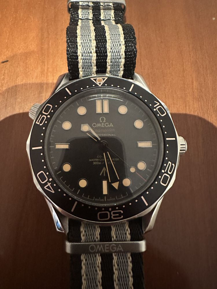 Omega 007 Novo 007