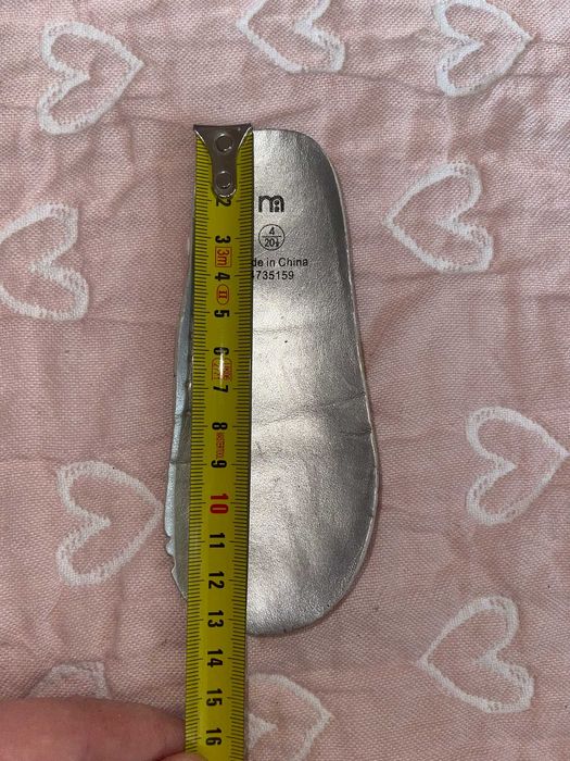 Туфельки на дівчинку